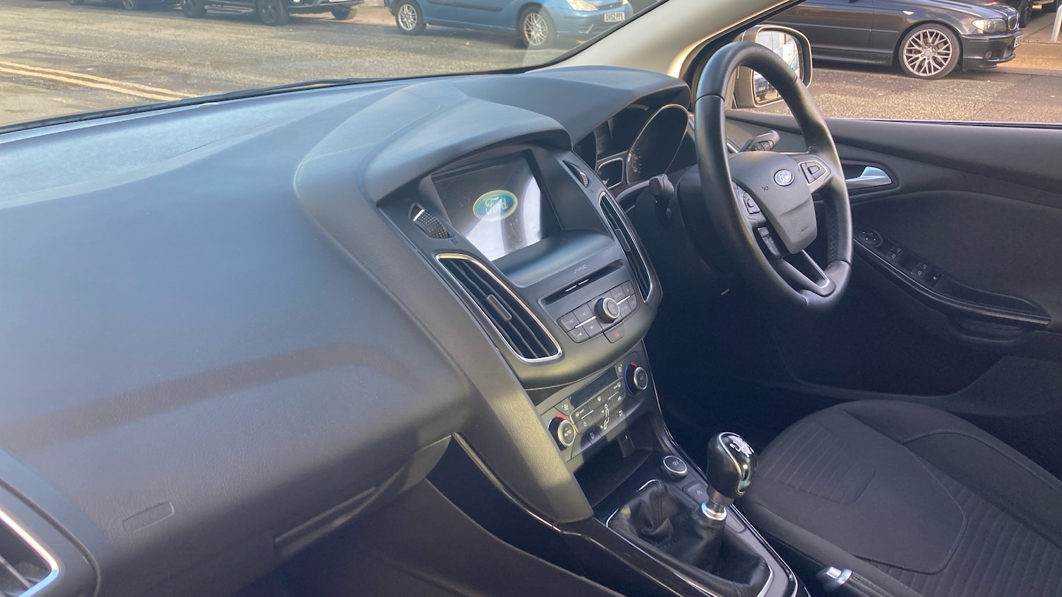 Used Ford Focus 2017 for sale - 76738689: Photo 9