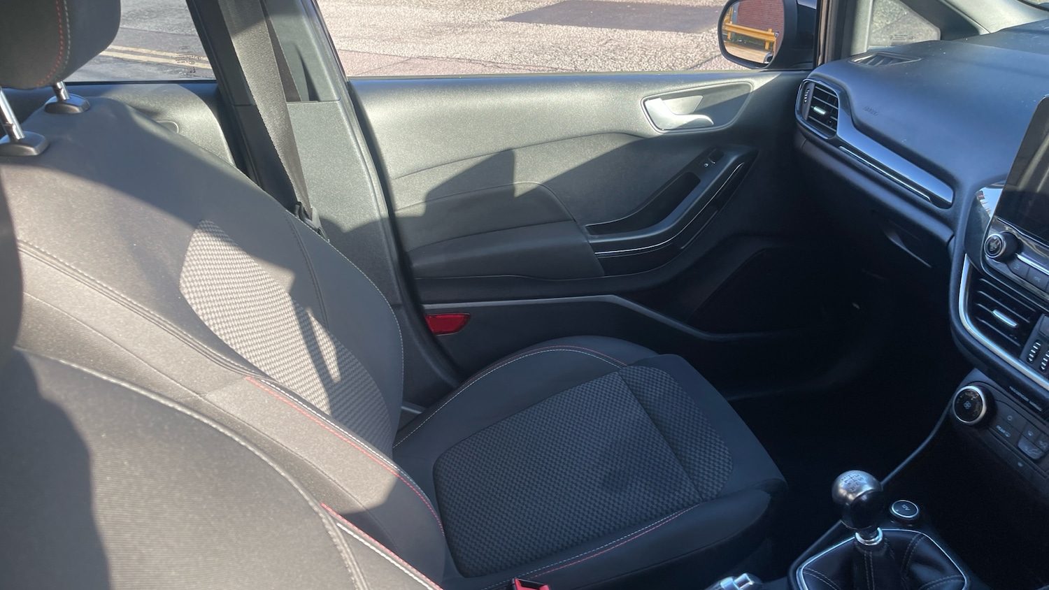 Used Ford Fiesta 2018 for sale - 77012243: Photo 14