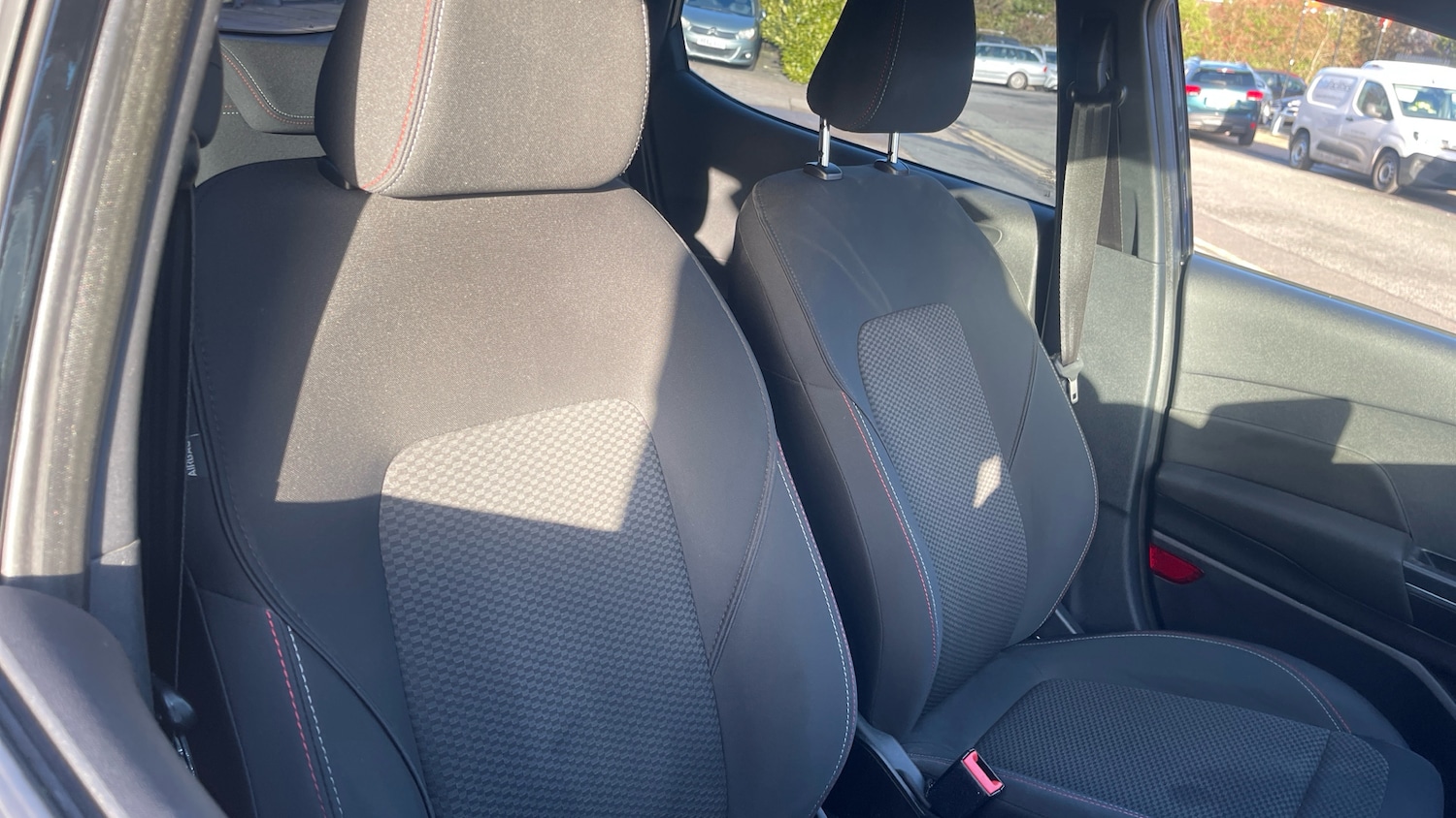 Used Ford Fiesta 2018 for sale - 77012243: Photo 25