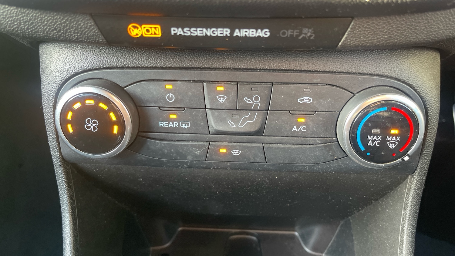 Used Ford Fiesta 2018 for sale - 77012243: Photo 29