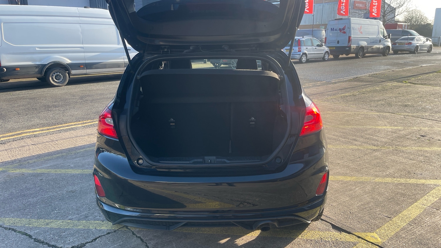 Used Ford Fiesta 2018 for sale - 77012243: Photo 4