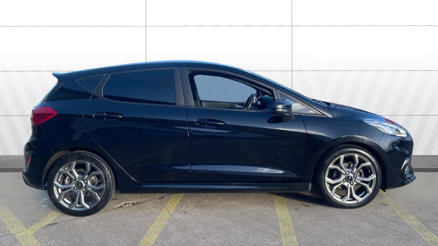 Used Ford Fiesta 2018 for sale - 77012243: Photo 5