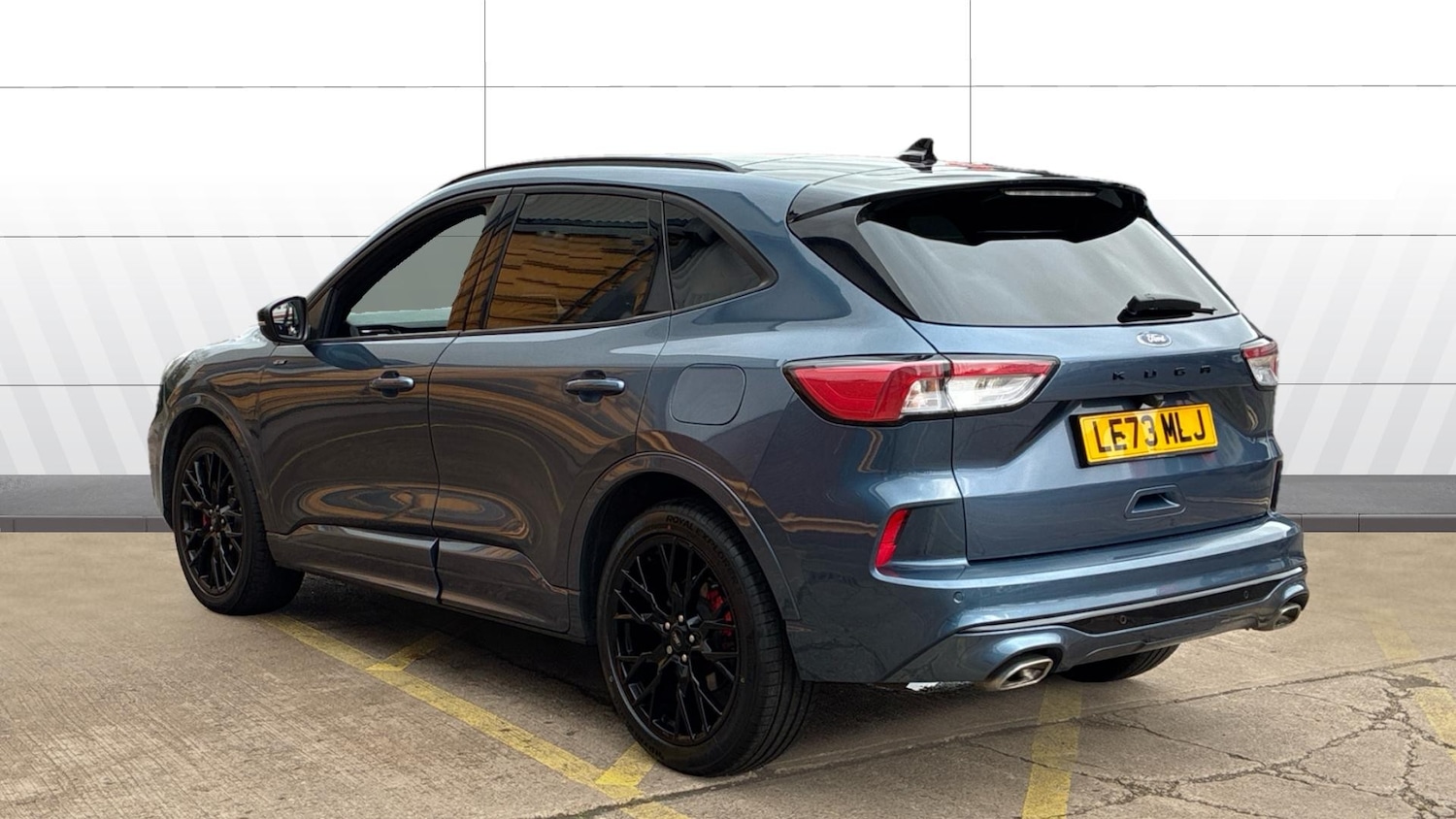 Used Ford Kuga 2023 for sale - 76553683: Photo 2