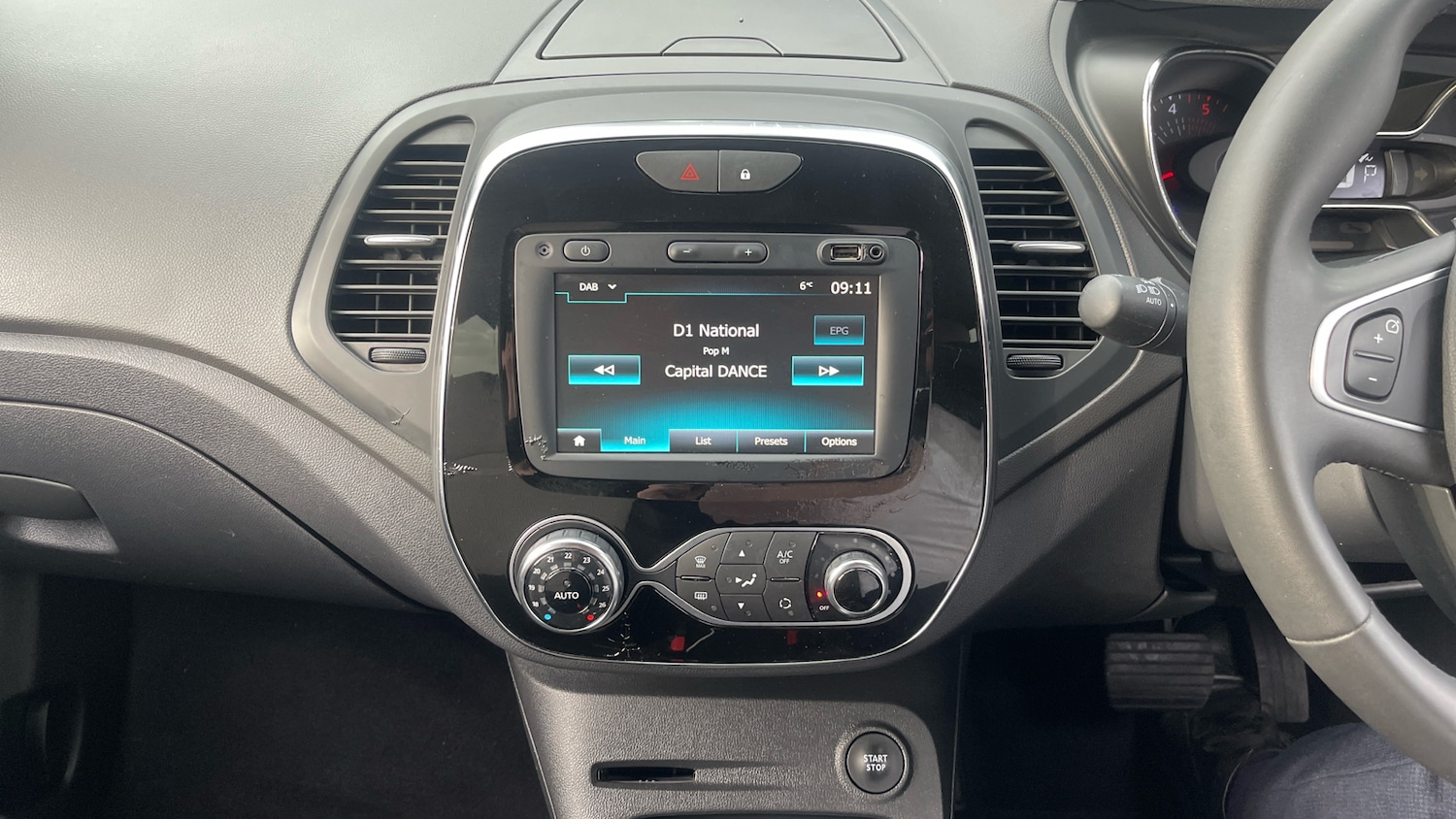 Used Renault Captur 2019 for sale - 77617702: Photo 12