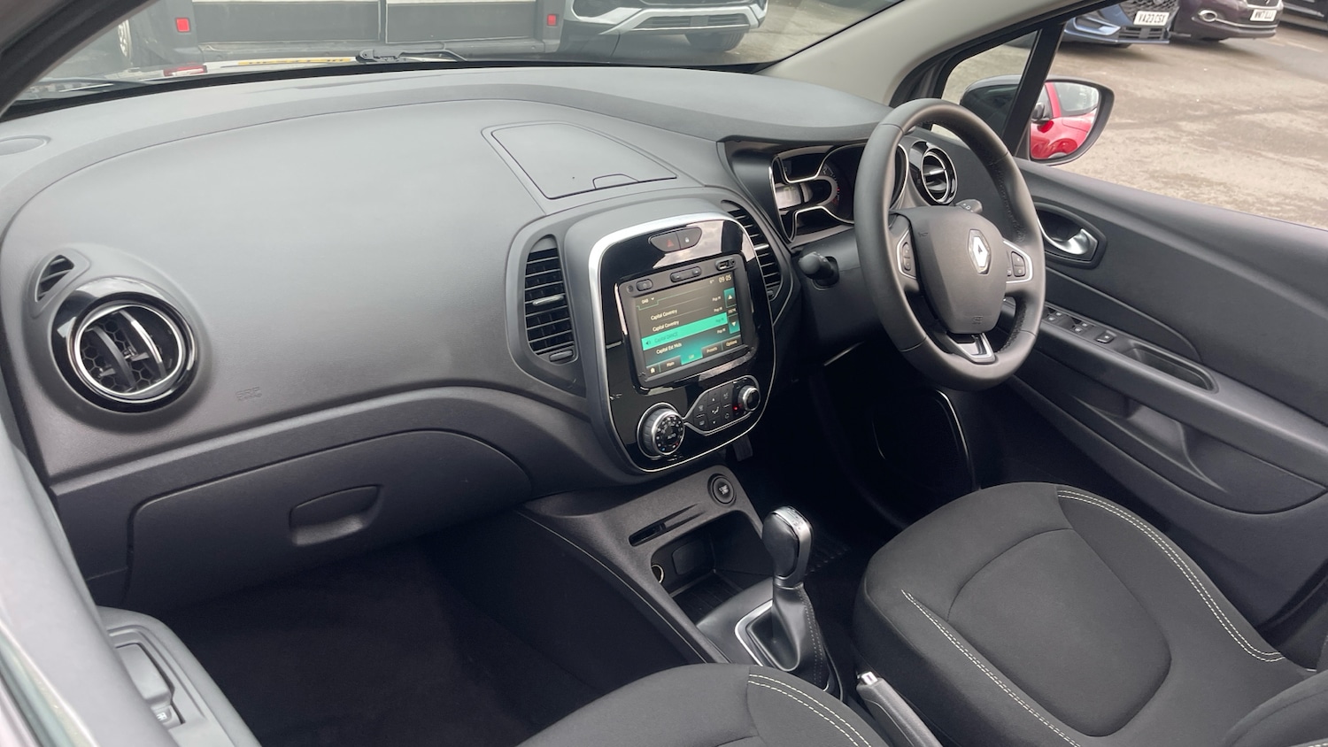Used Renault Captur 2019 for sale - 77617702: Photo 9