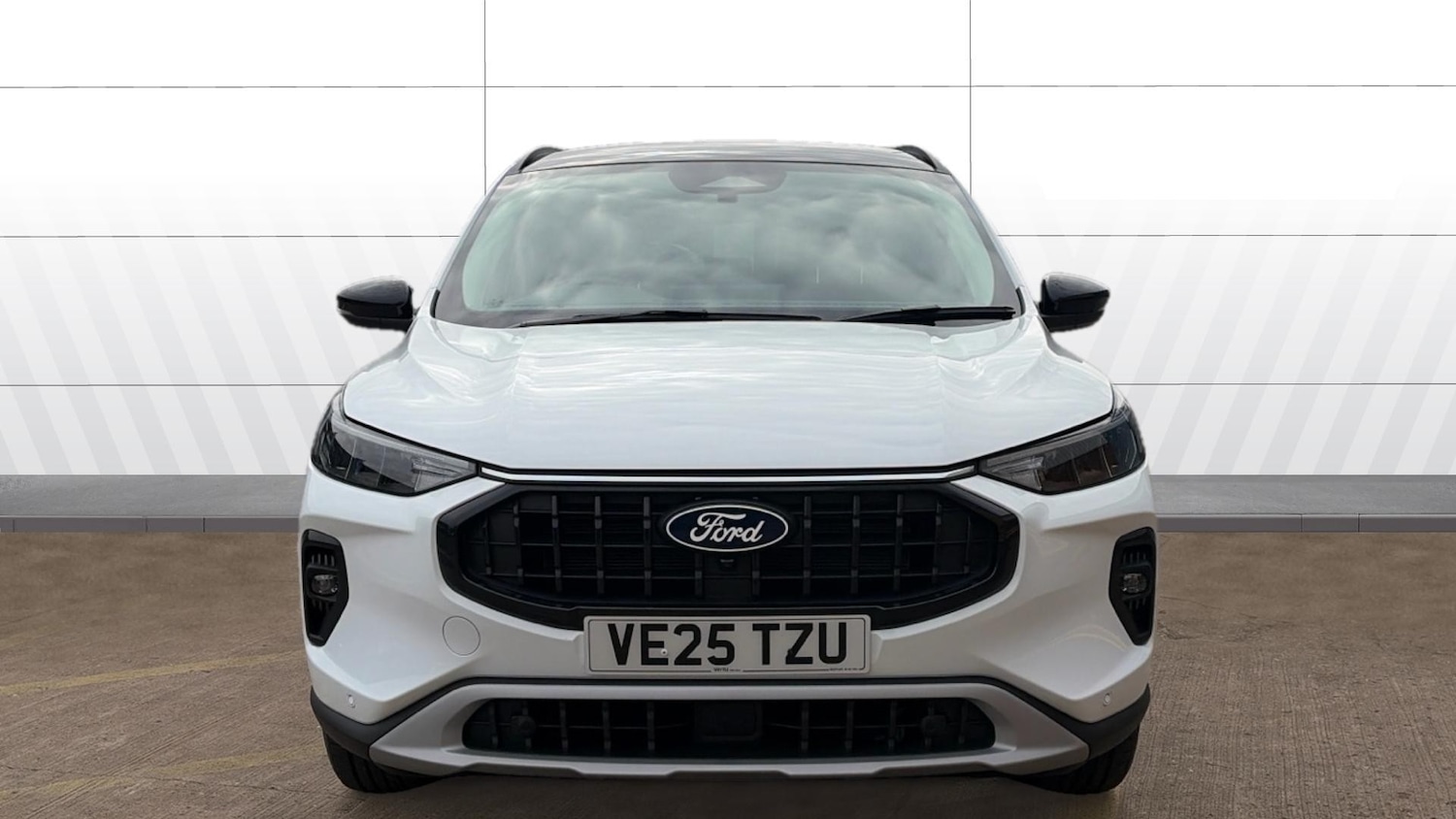 Used Ford Kuga 2025 for sale - 76372245: Photo 3