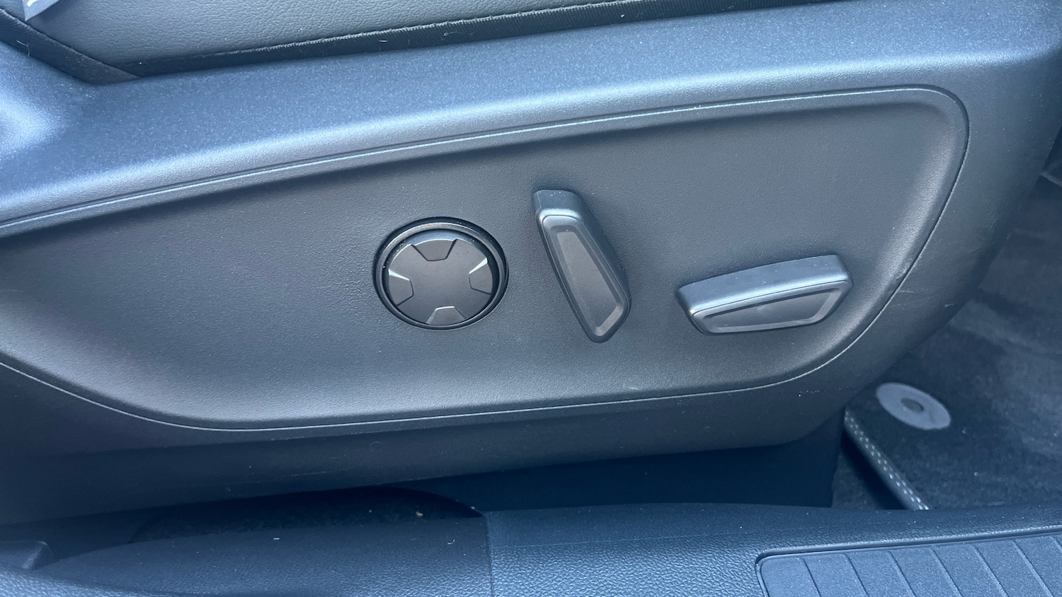 Used Ford Kuga 2025 for sale - 76372245: Photo 38