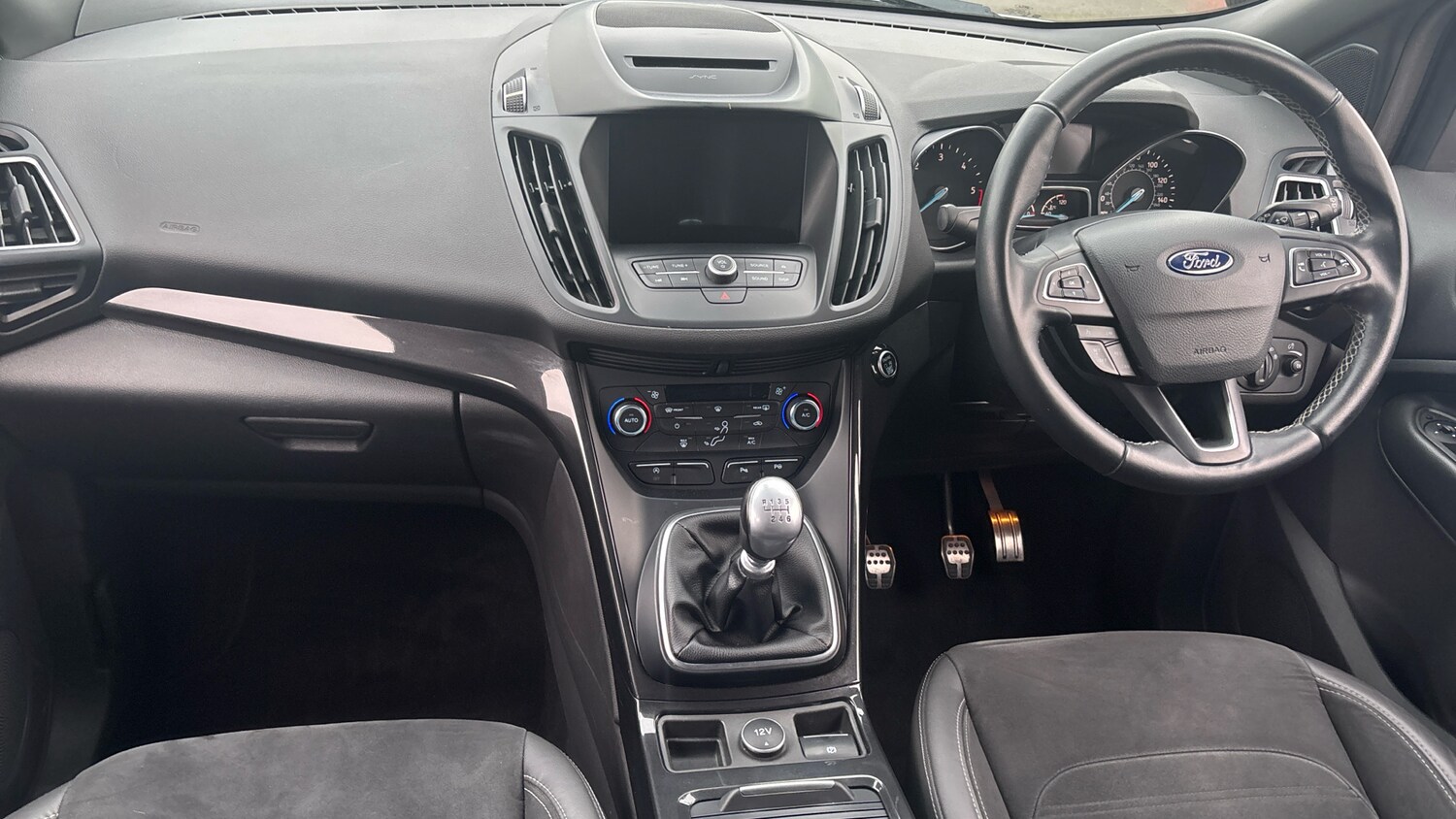 Used Ford Kuga 2017 for sale - 77590305: Photo 10