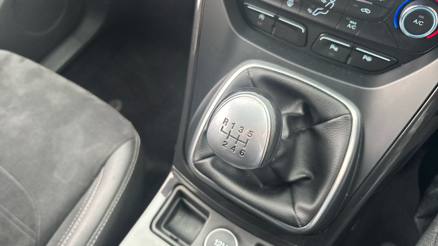 Used Ford Kuga 2017 for sale - 77590305: Photo 13