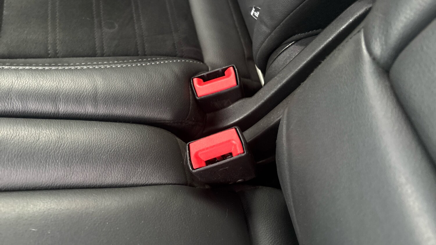 Used Ford Kuga 2017 for sale - 77590305: Photo 17