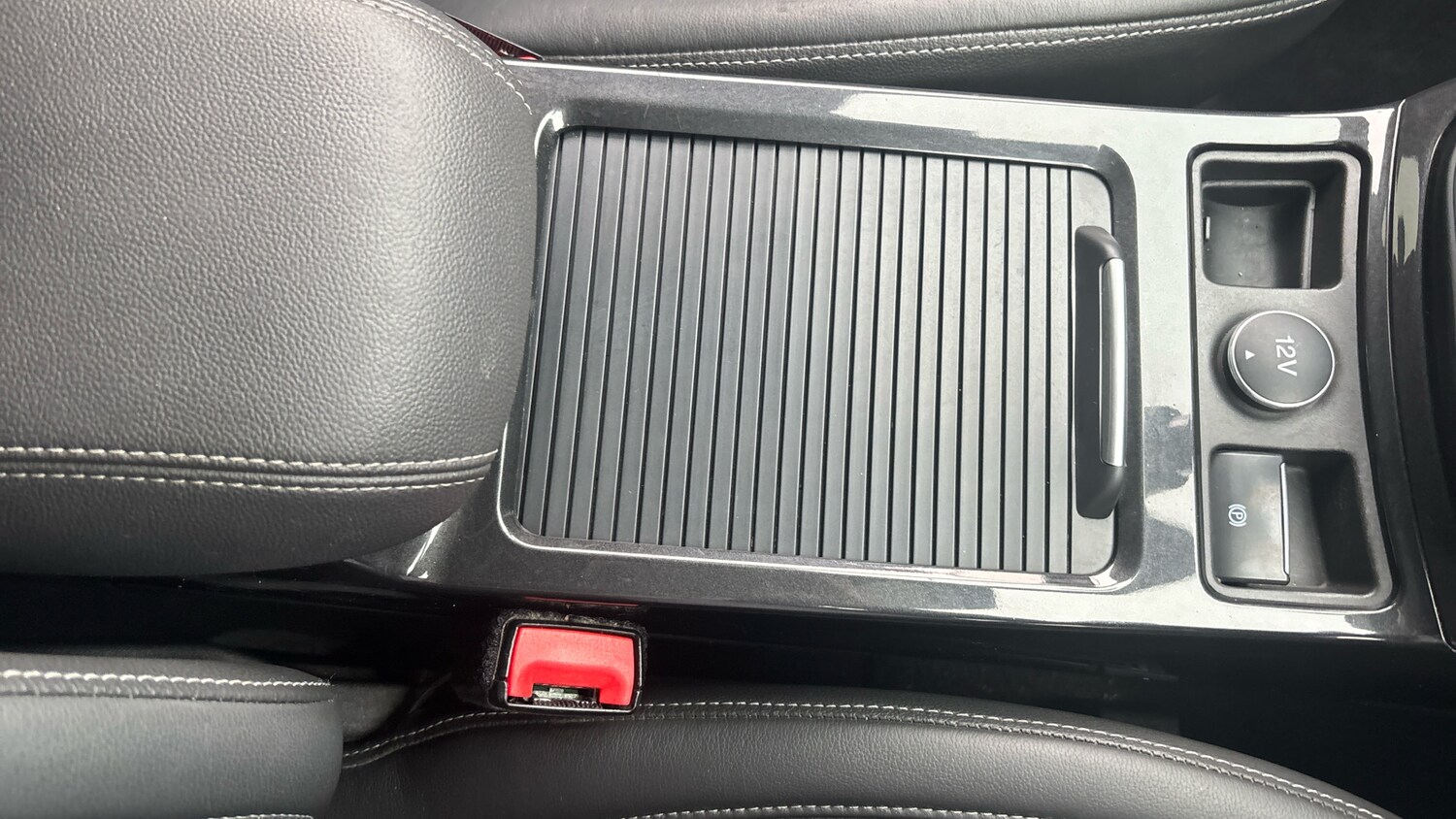 Used Ford Kuga 2017 for sale - 77590305: Photo 35