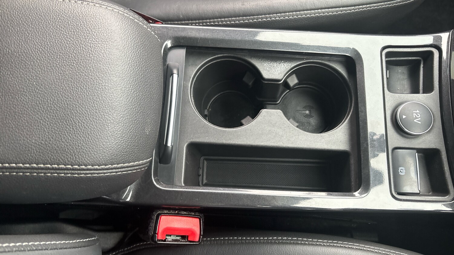 Used Ford Kuga 2017 for sale - 77590305: Photo 36