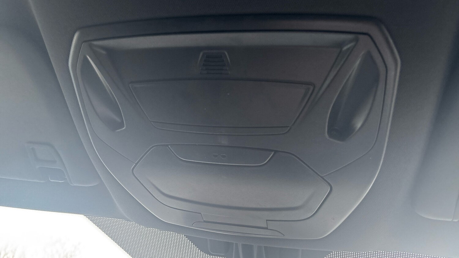 Used Ford Kuga 2017 for sale - 77590305: Photo 38