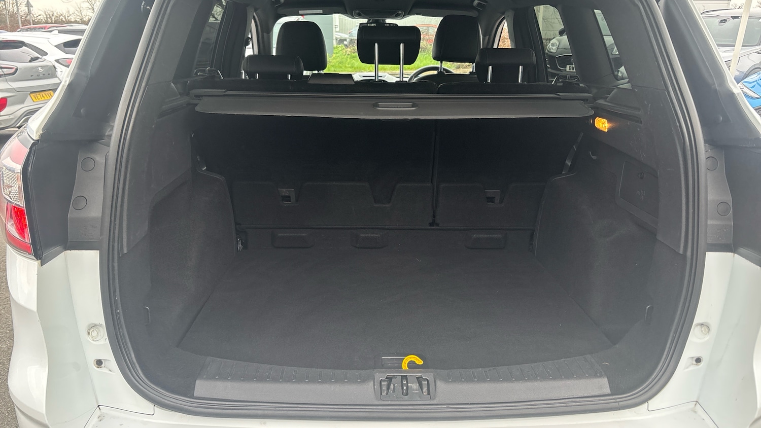 Used Ford Kuga 2017 for sale - 77590305: Photo 4