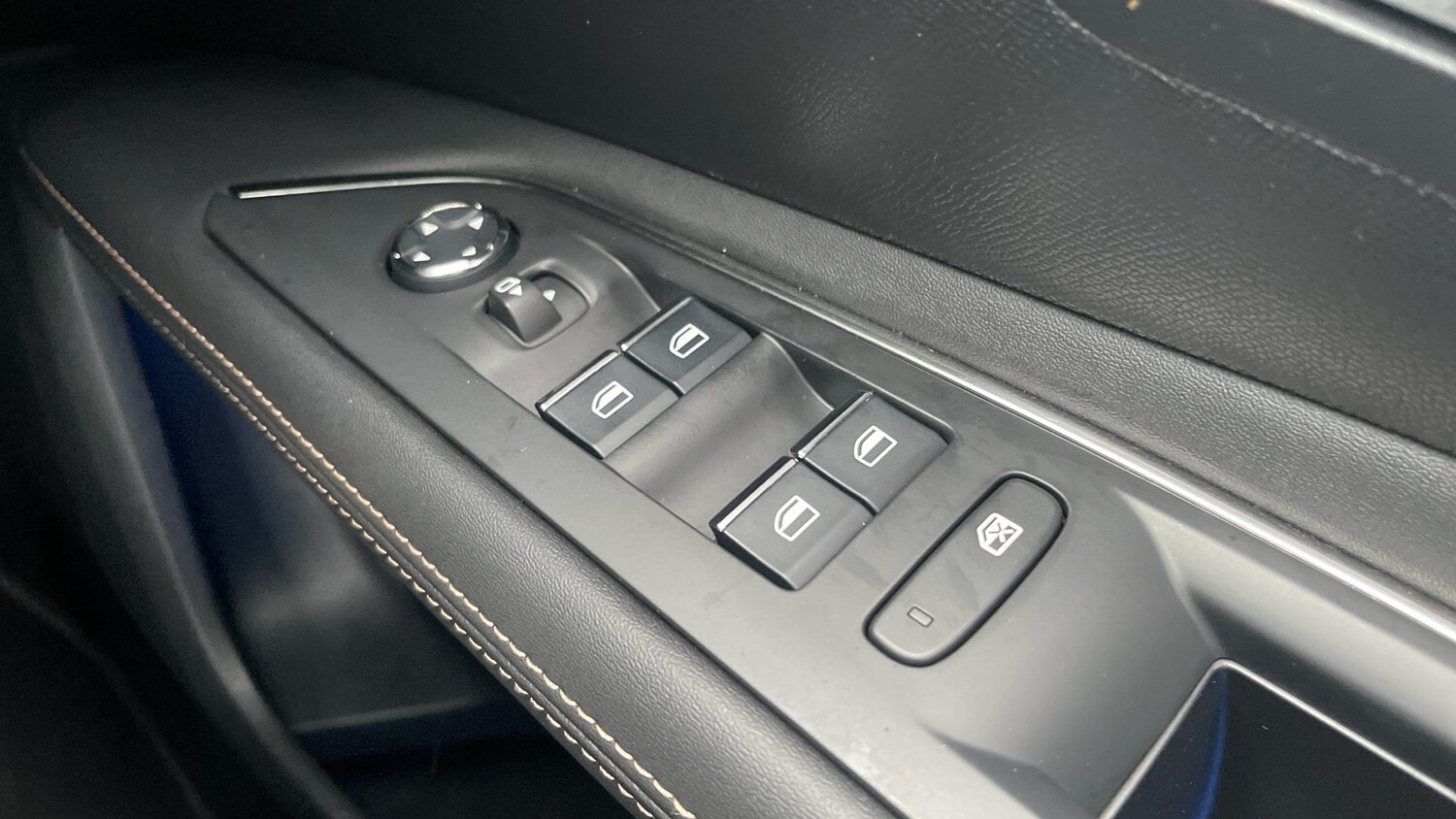 Used Peugeot 3008 2022 for sale - 77515369: Photo 34