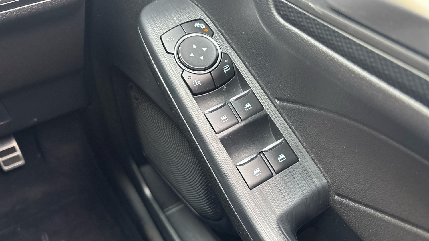 Used Ford Kuga 2021 for sale - 77076990: Photo 30