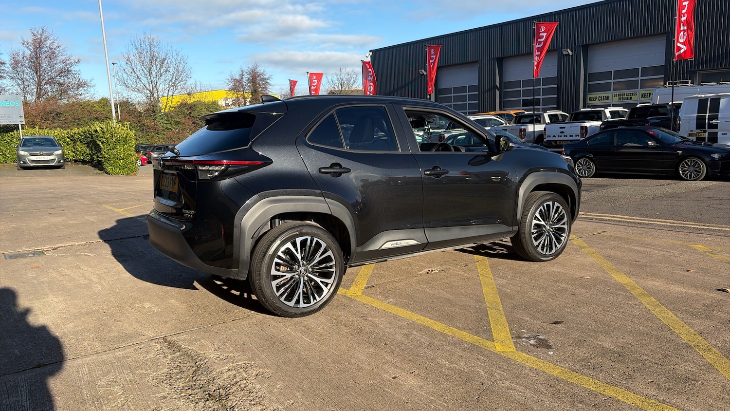 Used Toyota Yaris Cross 2023 for sale - 77272206: Photo 22