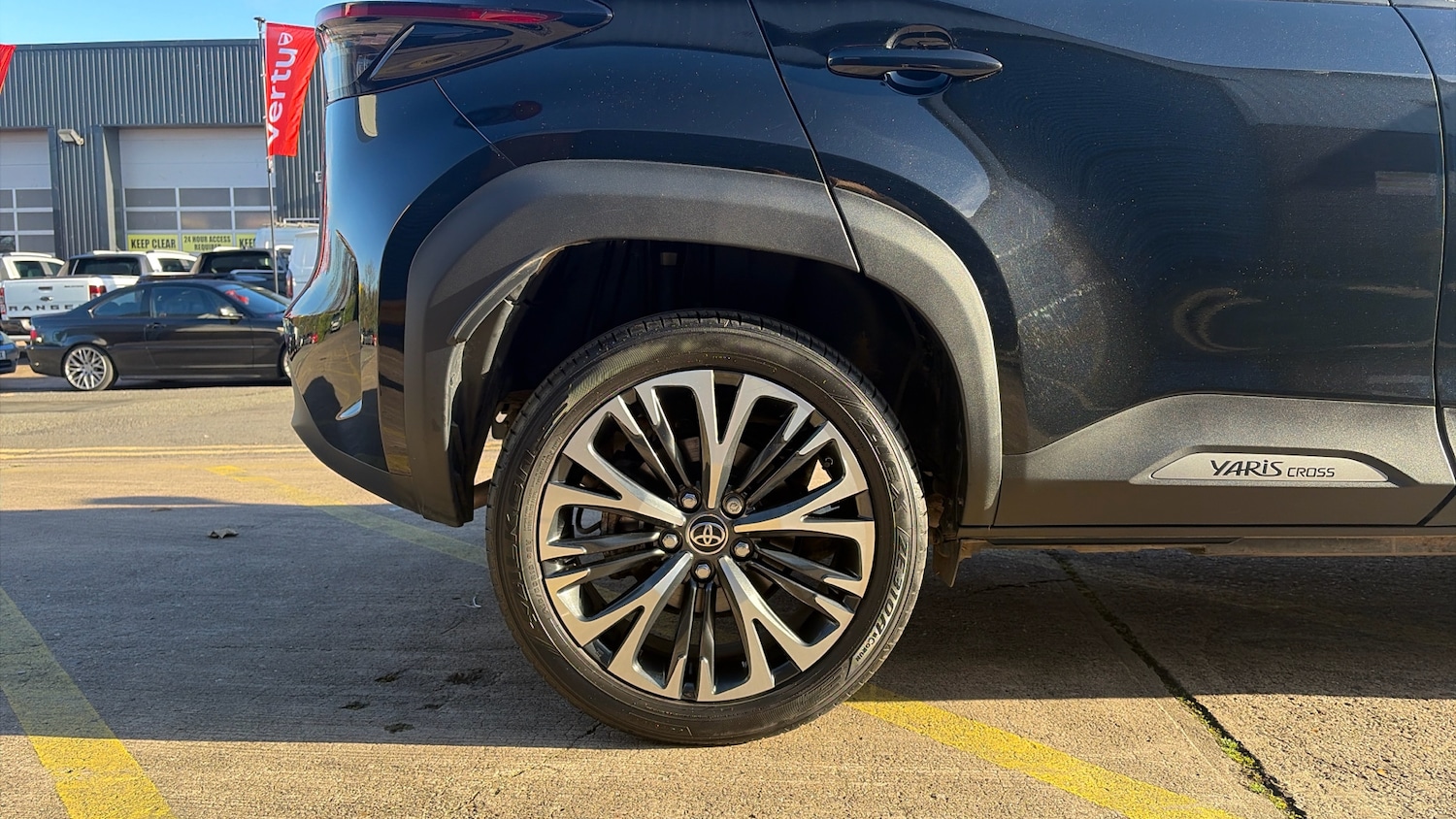 Used Toyota Yaris Cross 2023 for sale - 77272206: Photo 7