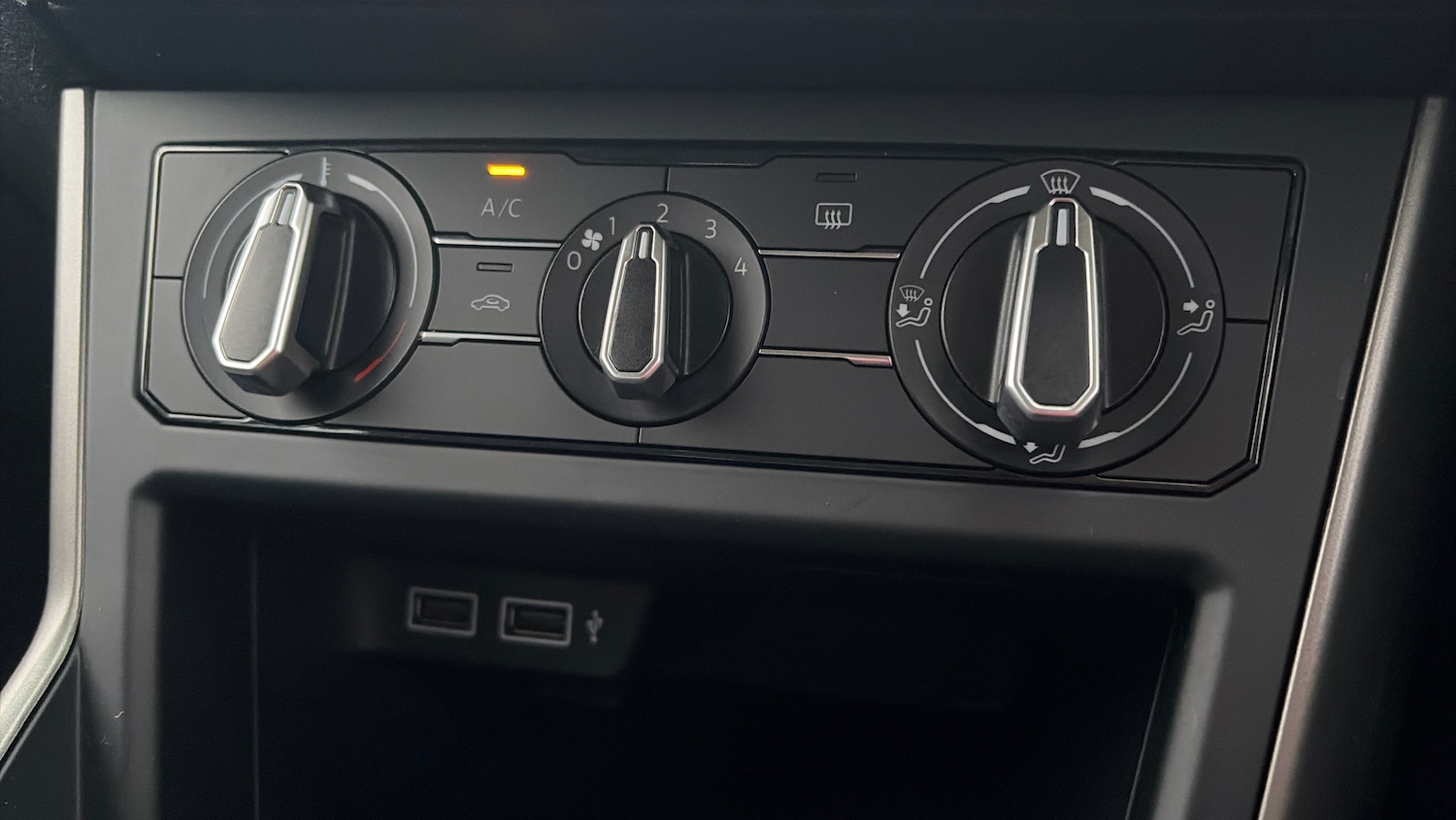 Used Volkswagen Polo 2019 for sale - 76566159: Photo 30