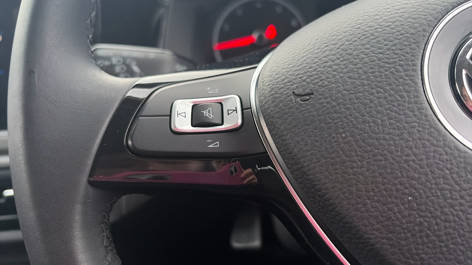 Used Volkswagen Polo 2019 for sale - 76566159: Photo 31