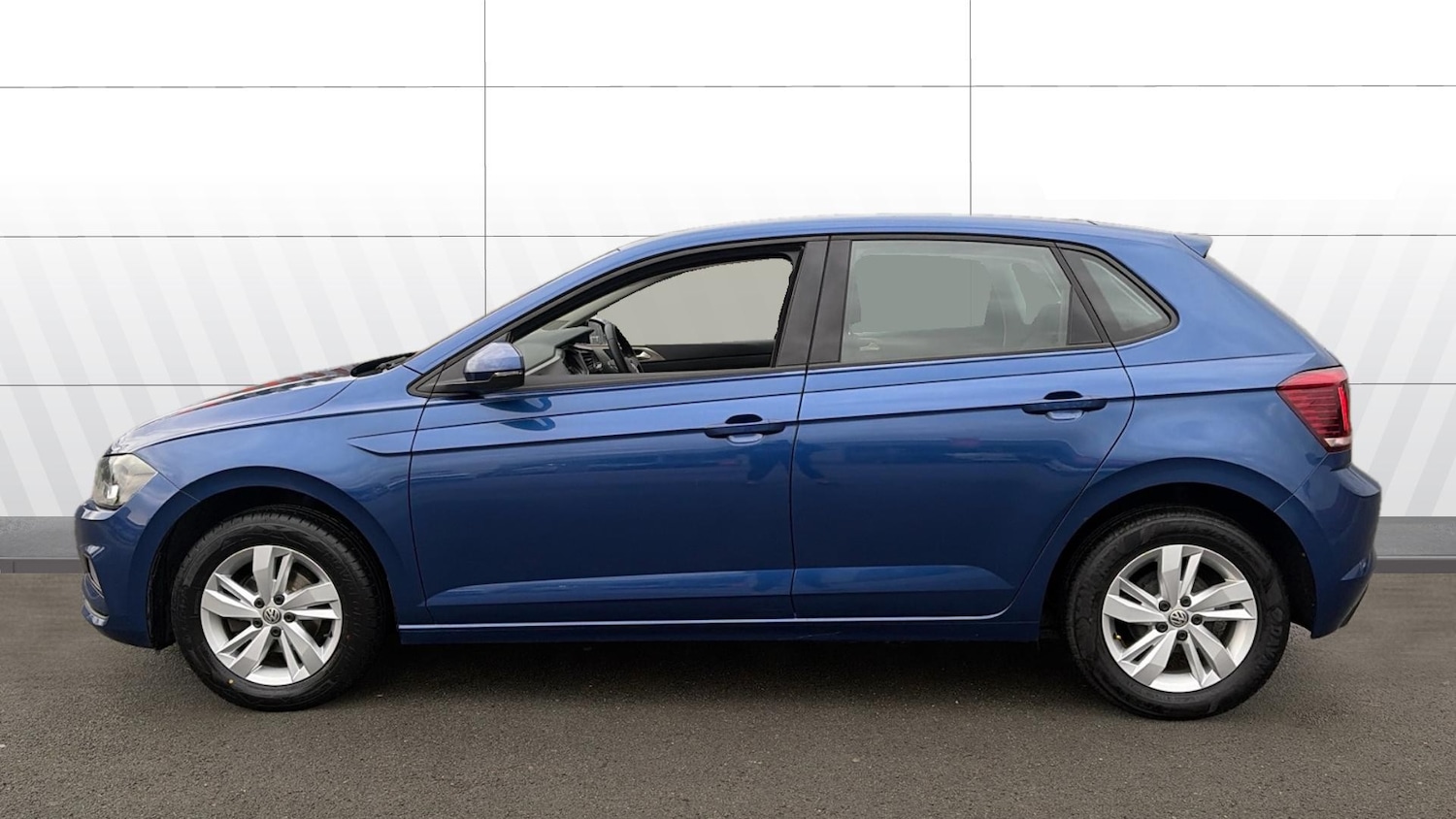 Used Volkswagen Polo 2019 for sale - 76566159: Photo 5