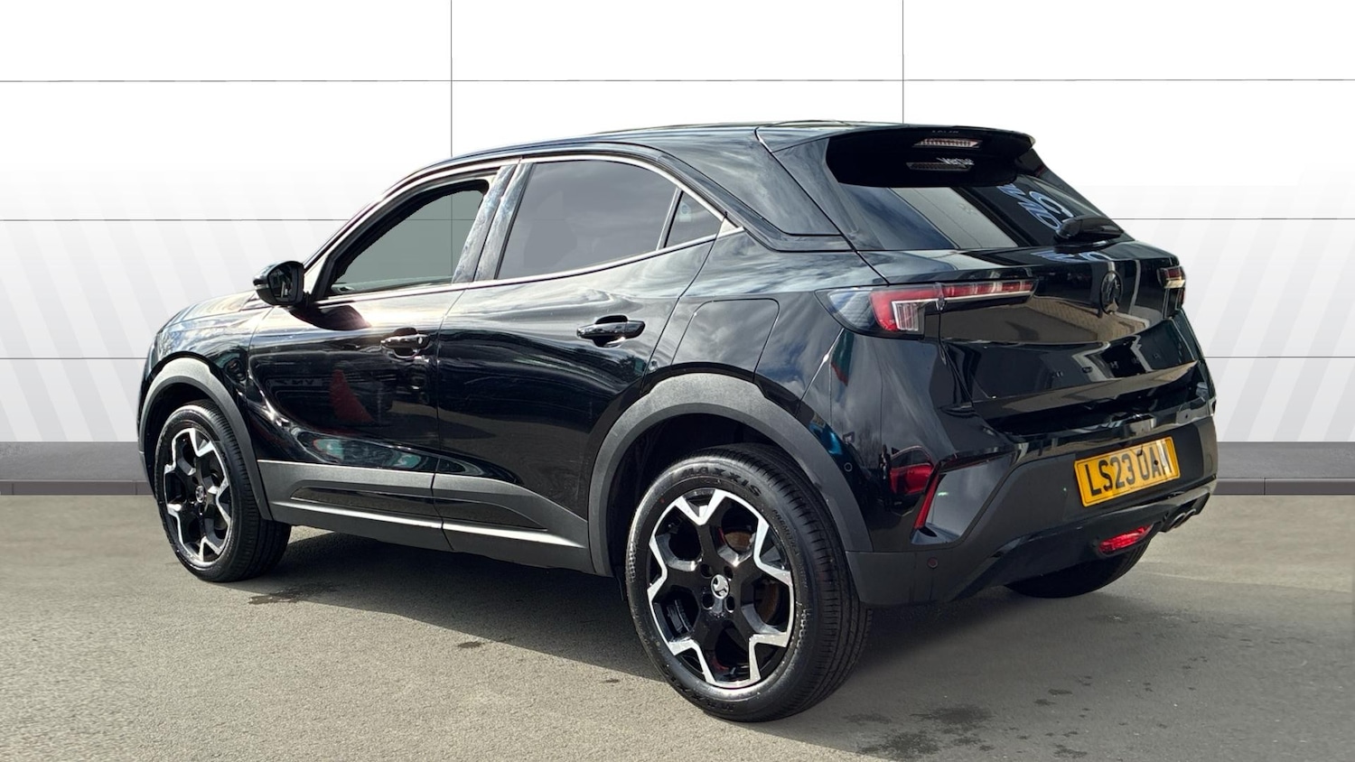 Used Vauxhall Mokka 2023 for sale - 77718511: Photo 2