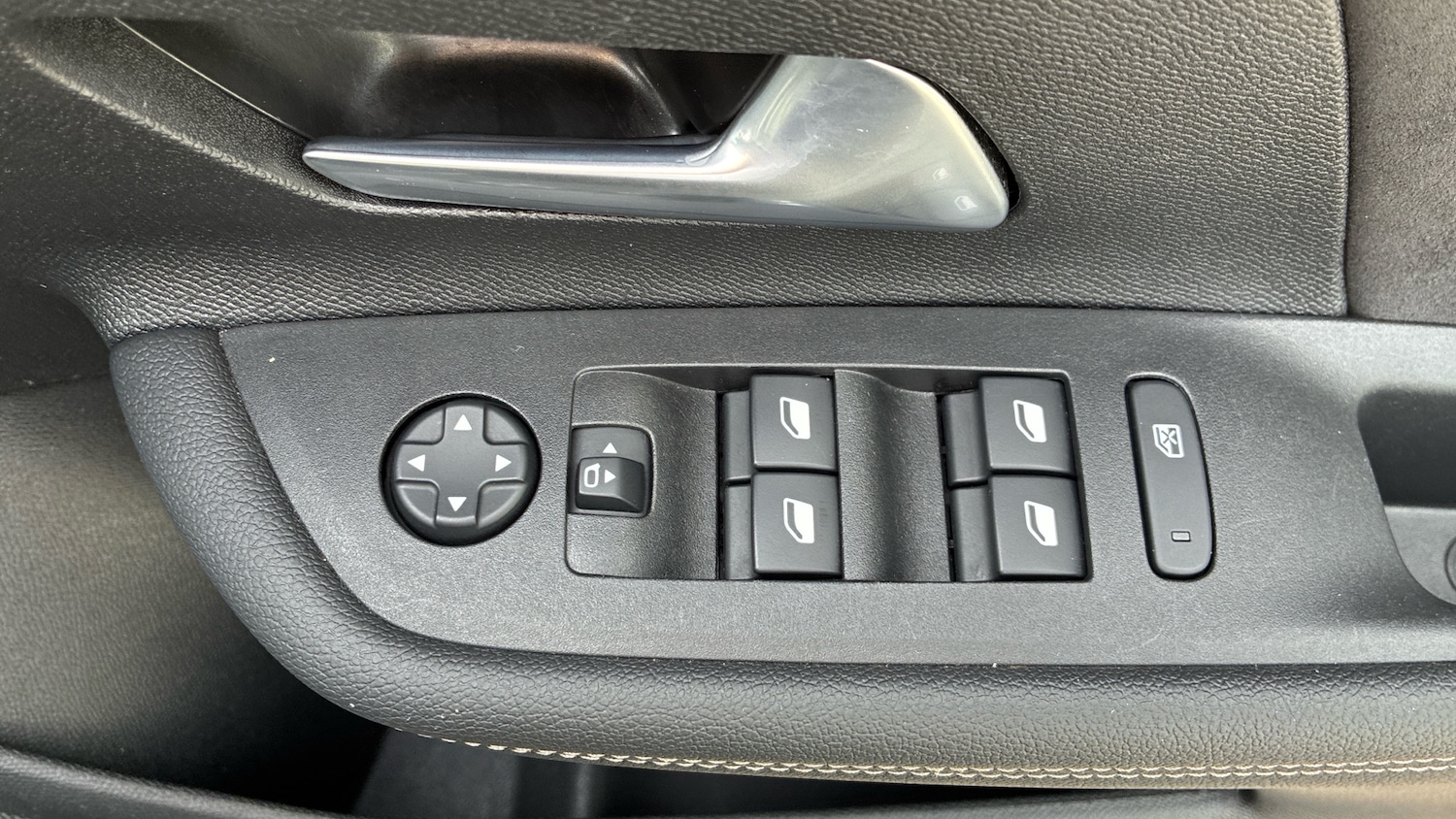 Used Vauxhall Mokka 2023 for sale - 77718511: Photo 26