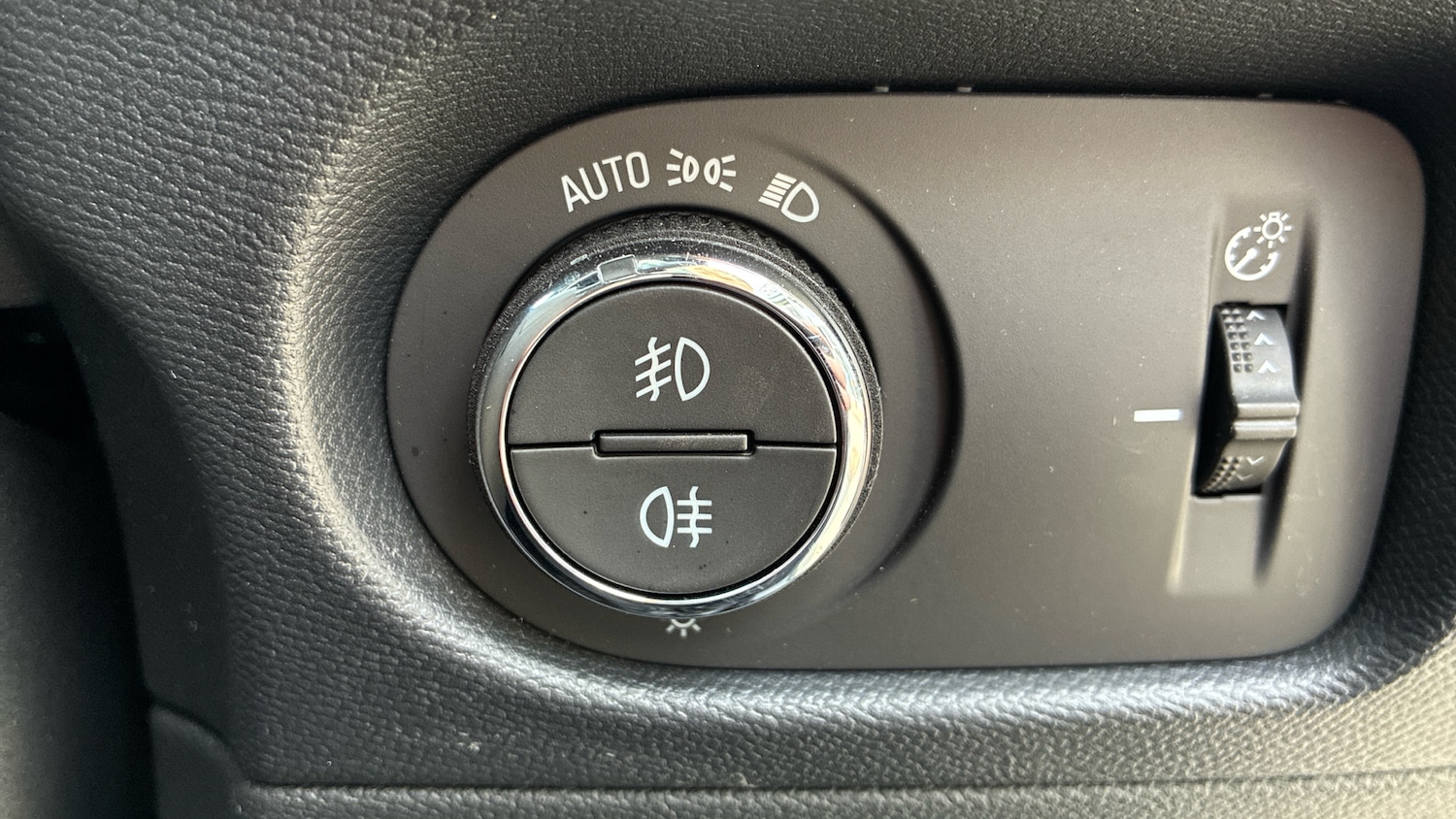 Used Vauxhall Mokka 2023 for sale - 77718511: Photo 27