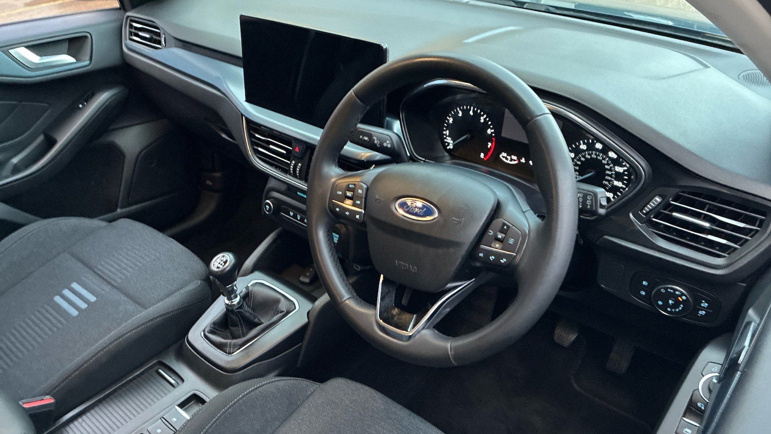 Used Ford Focus 2023 for sale - 76507249: Photo 11