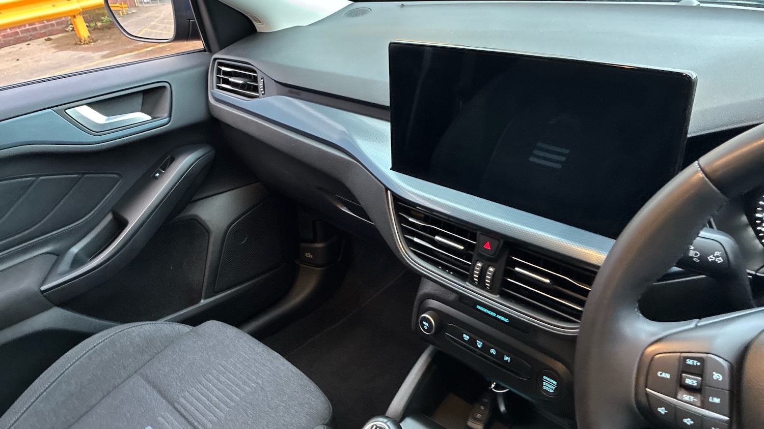 Used Ford Focus 2023 for sale - 76507249: Photo 14