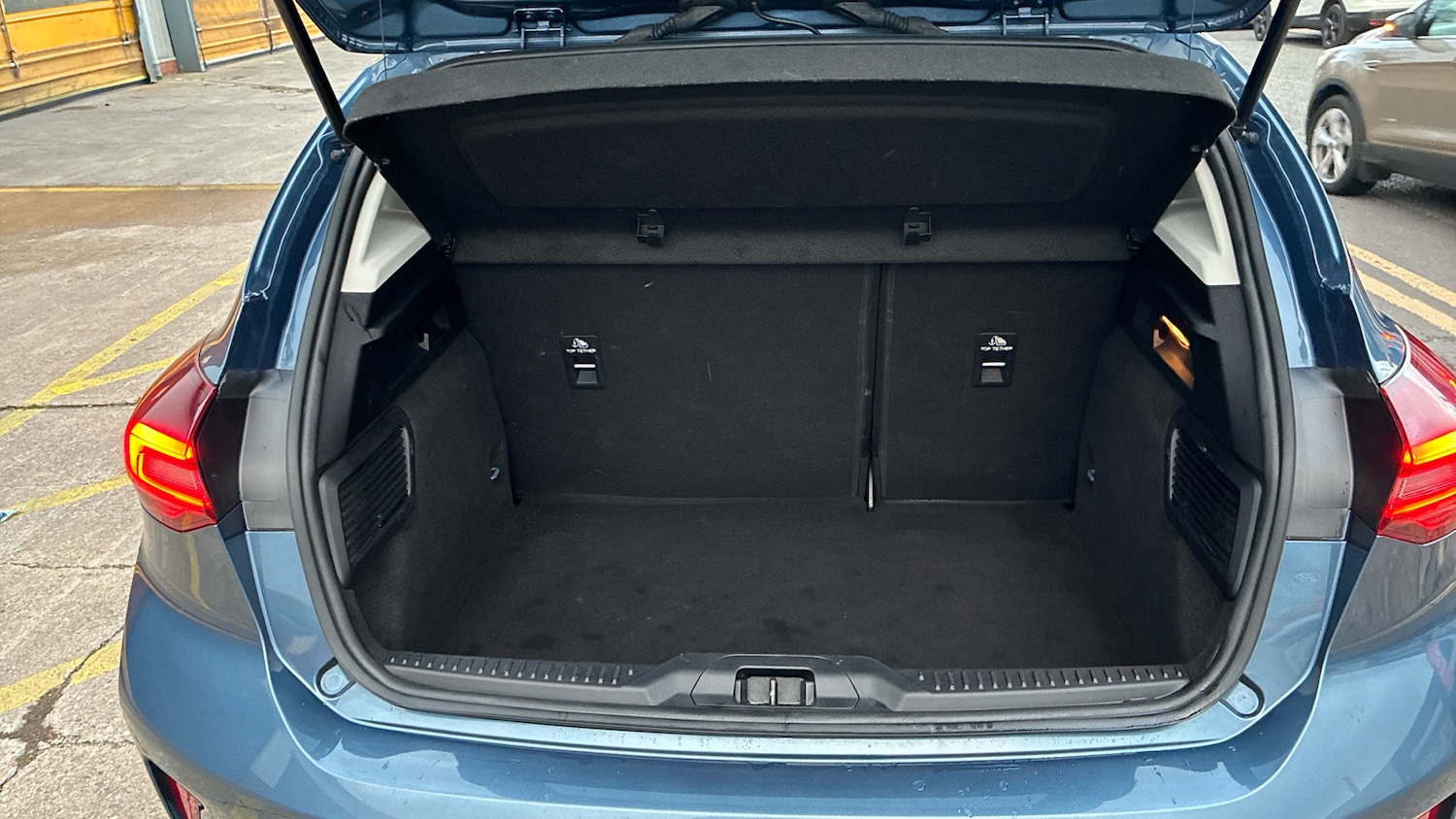 Used Ford Focus 2023 for sale - 76507249: Photo 4