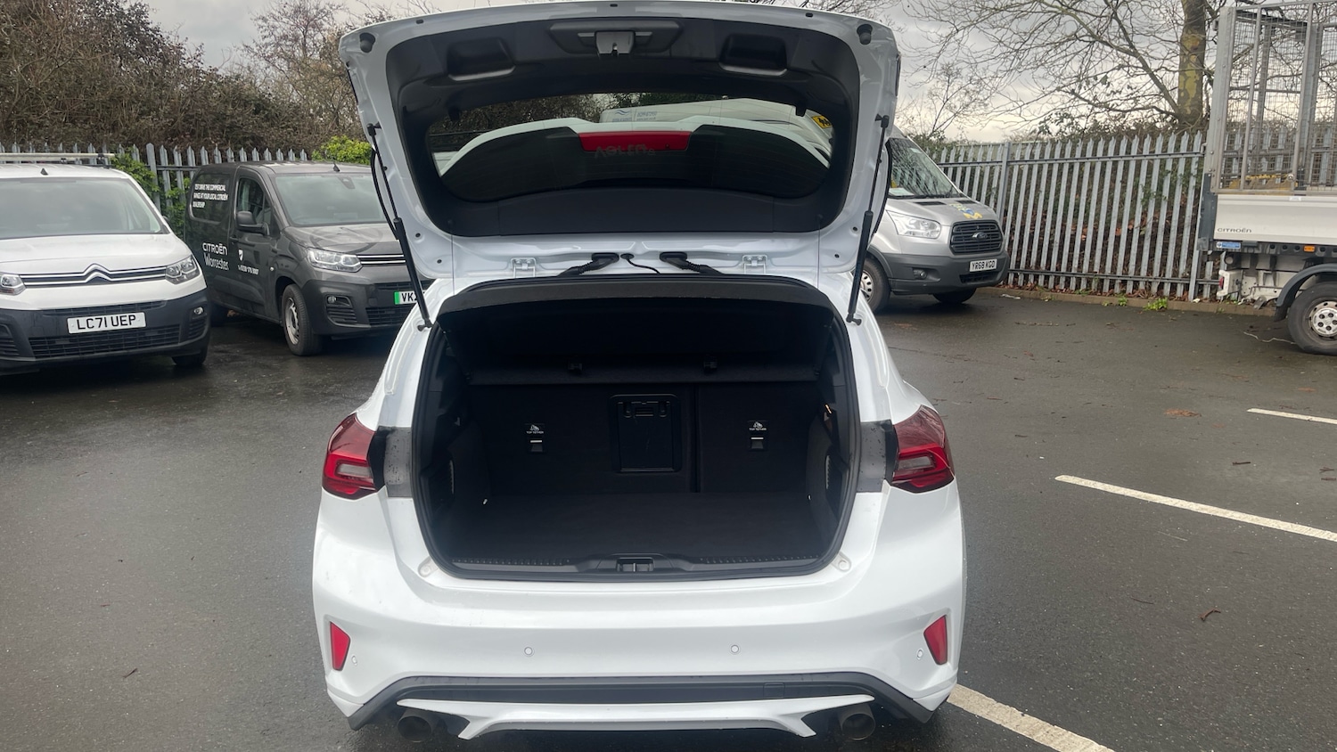 Used Ford Focus 2022 for sale - 77298268: Photo 4