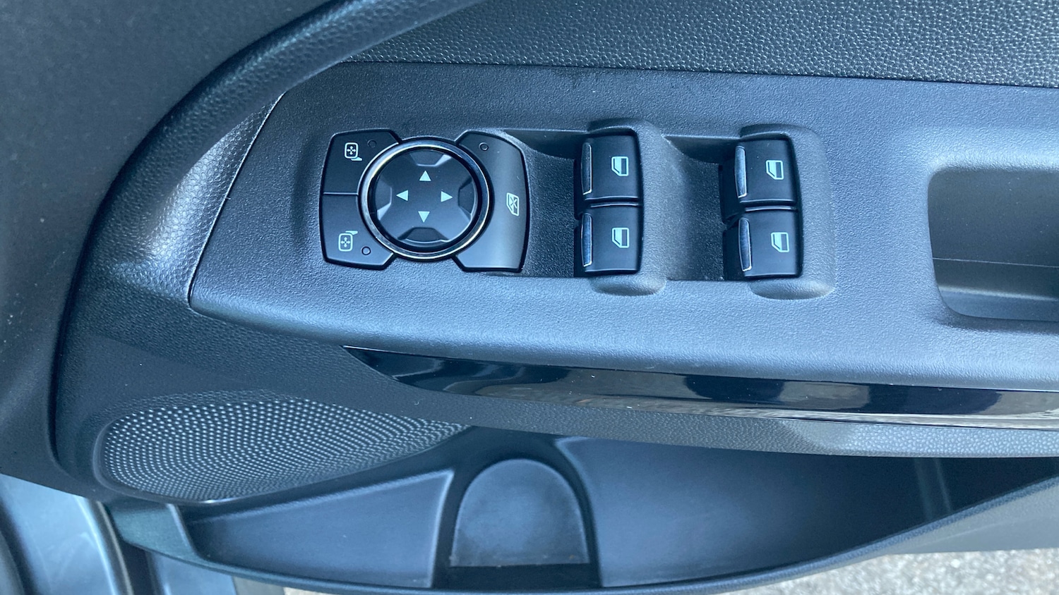 Used Ford Ecosport 2023 for sale - 77946966: Photo 25