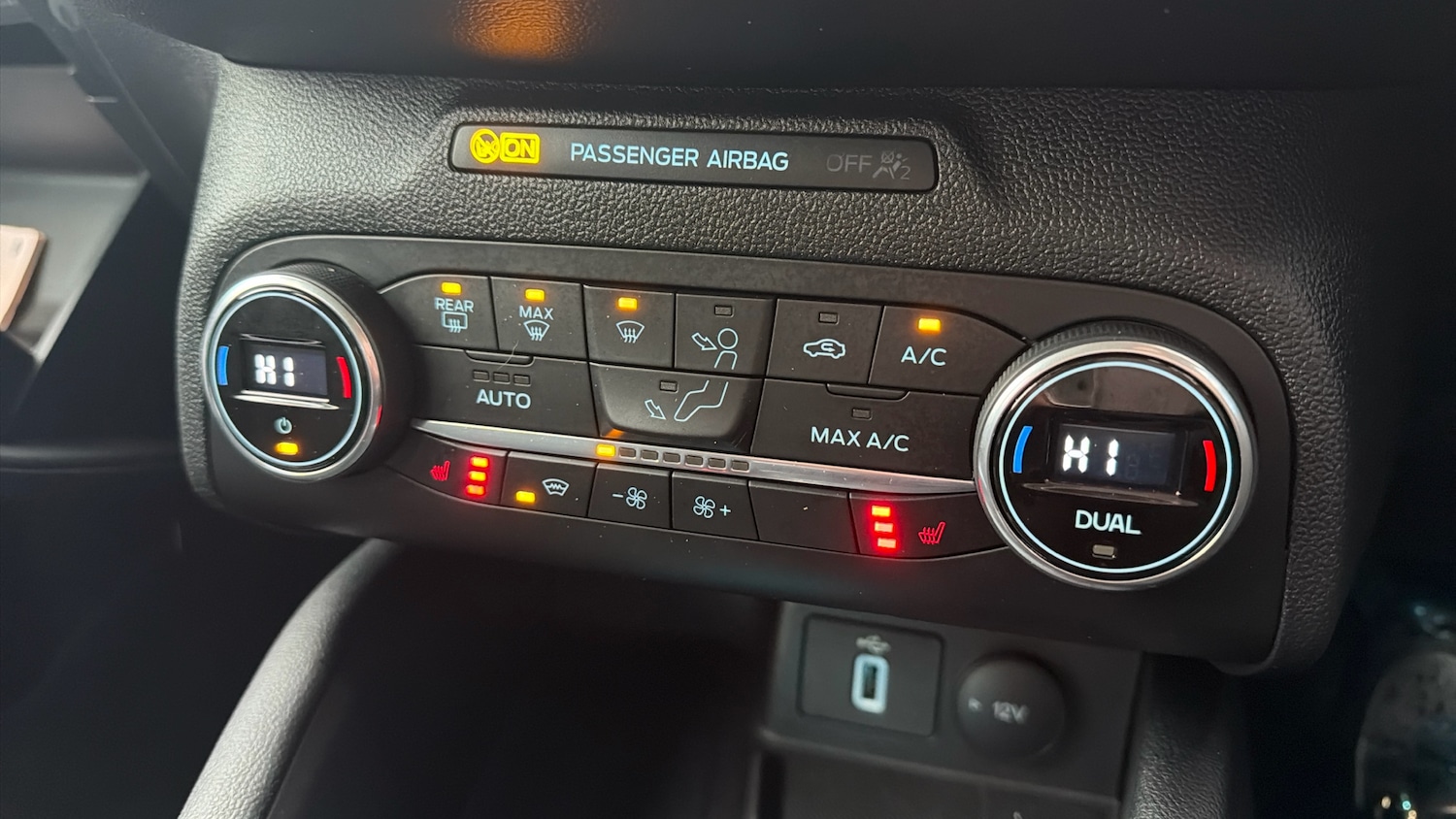 Used Ford Focus 2020 for sale - 77718509: Photo 28