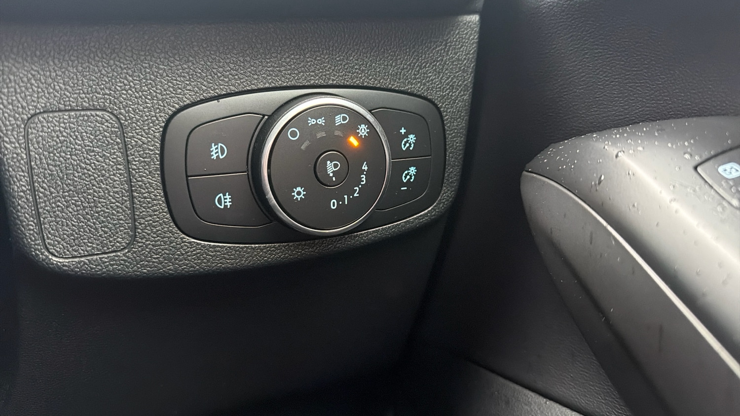 Used Ford Focus 2020 for sale - 77718509: Photo 34