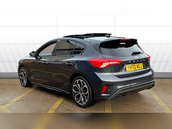 Used Ford Focus 2021 for sale - 76963216: Photo