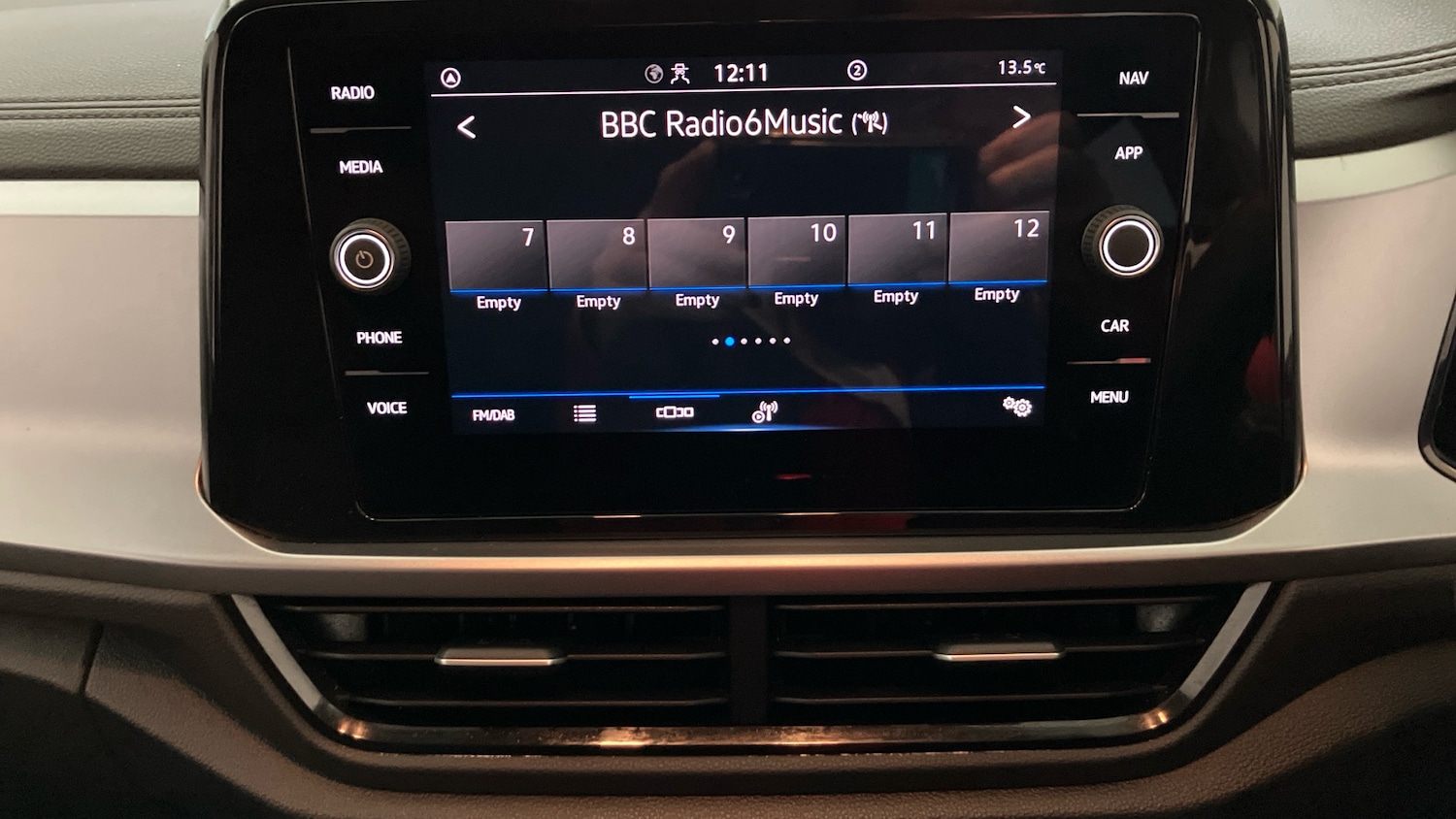 Used Volkswagen T-Roc 2023 for sale - 77581912: Photo 12