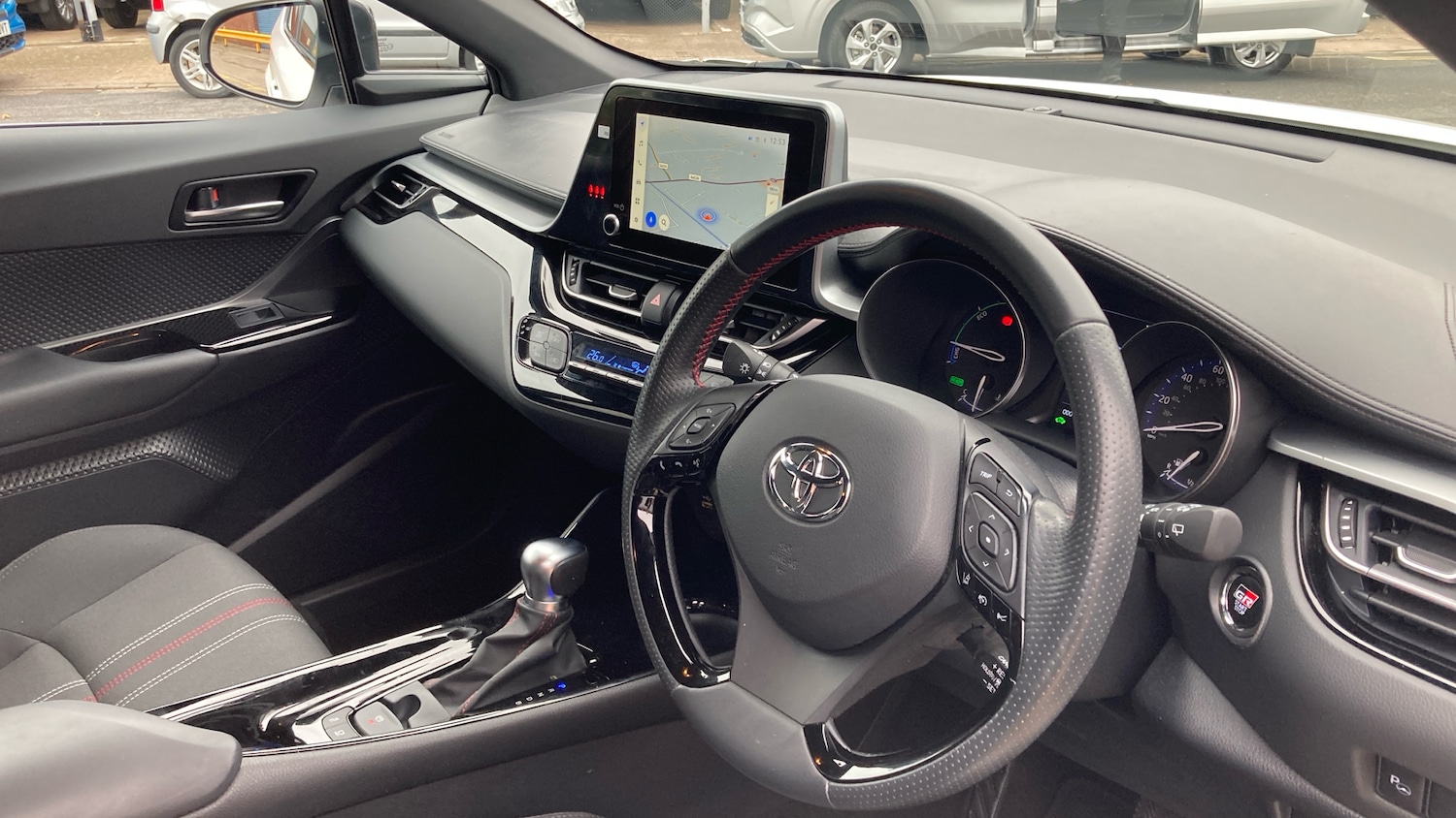 Used Toyota C-HR 2023 for sale - 76366933: Photo 11