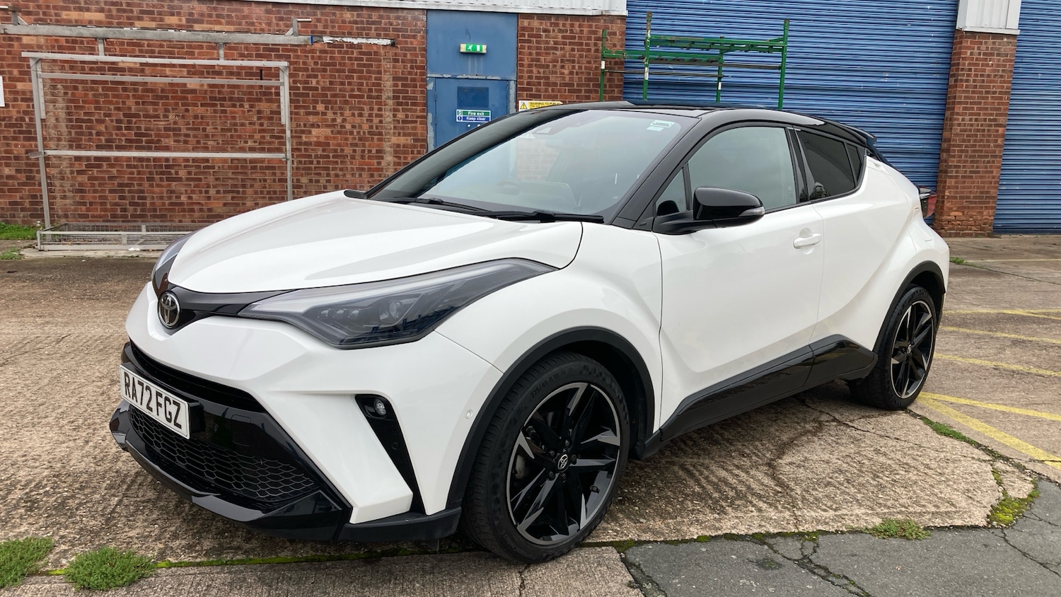 Used Toyota C-HR 2023 for sale - 76366933: Photo 21