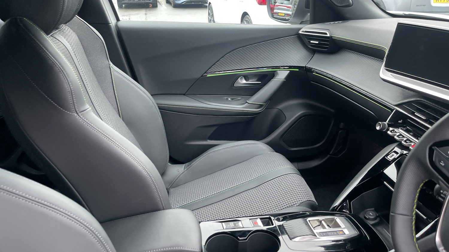 Used Peugeot 2008 2023 for sale - 77435578: Photo 14