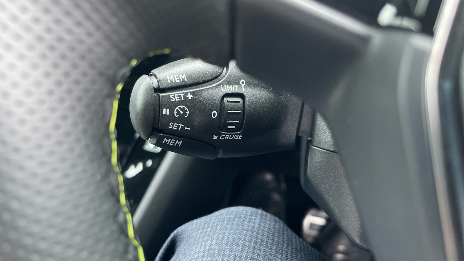 Used Peugeot 2008 2023 for sale - 77435578: Photo 35