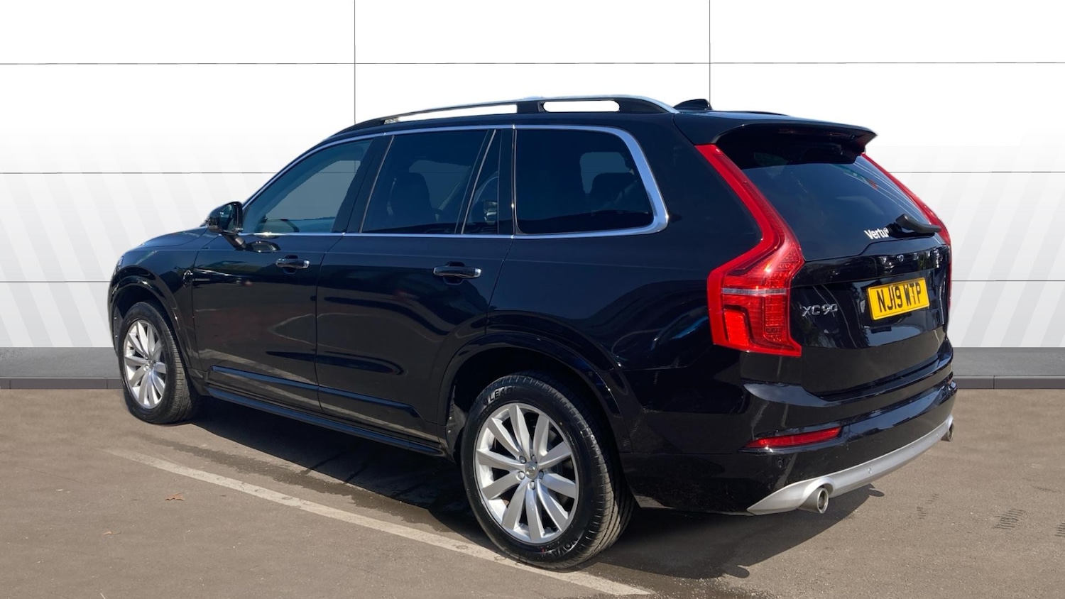 Used Volvo XC90 2019 for sale - 78177373: Photo 2