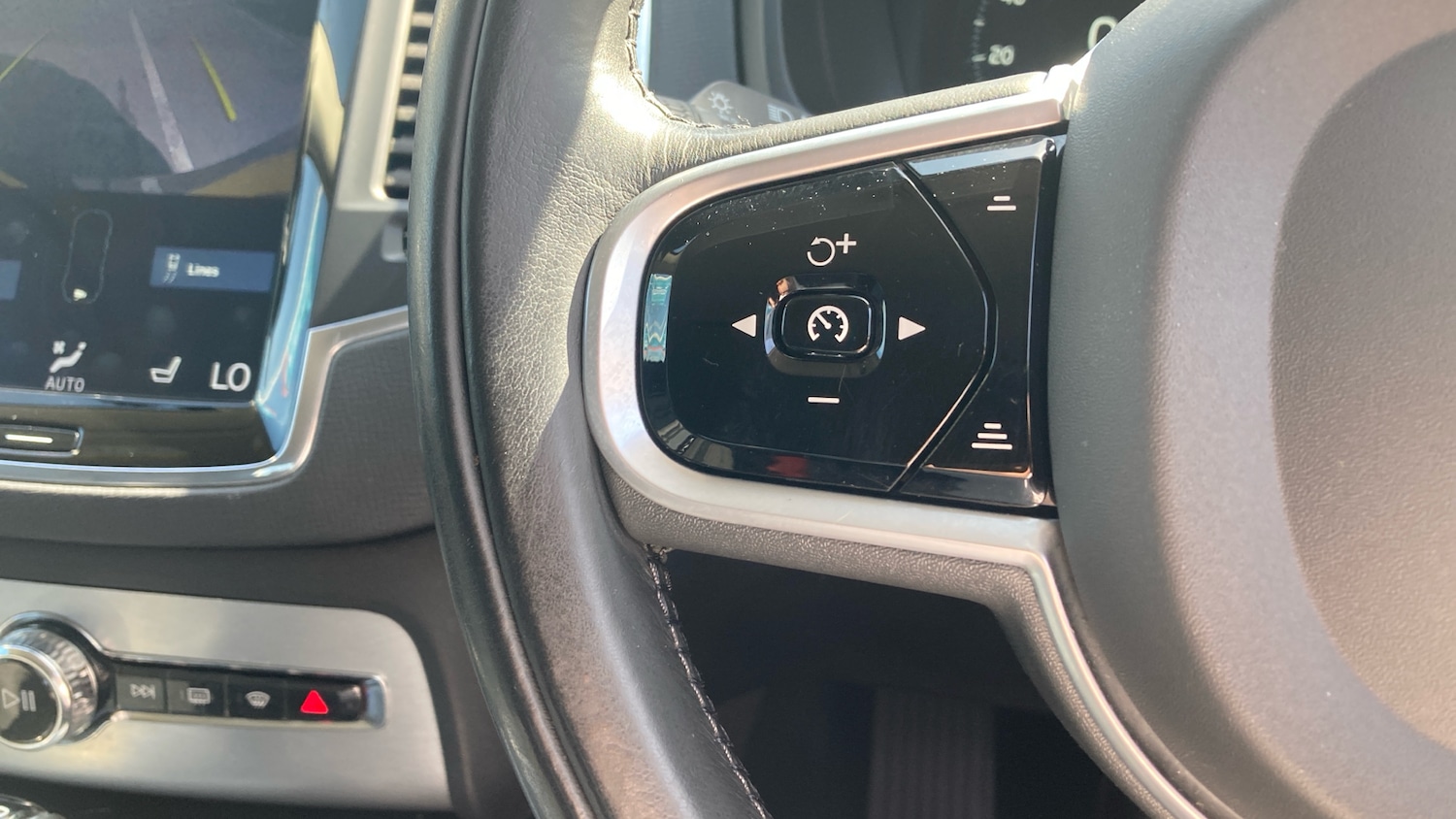 Used Volvo XC90 2019 for sale - 78177373: Photo 23