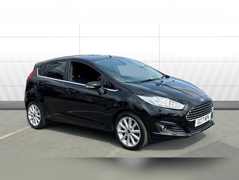 Used Ford Fiesta 2017 for sale - 79111347: Photo