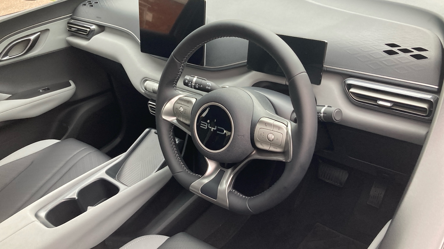 Used BYD Dolphin 2025 for sale - 76532065: Photo 11