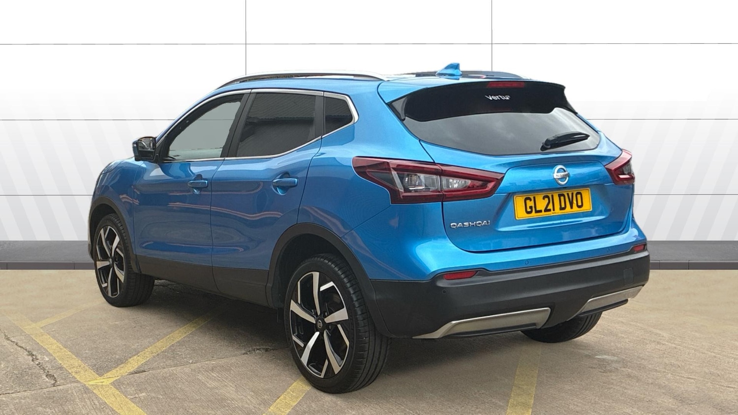 Used Nissan Qashqai 2021 for sale - 76461742: Photo 2