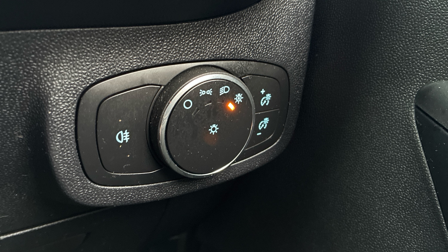 Used Ford Fiesta 2023 for sale - 76366927: Photo 37