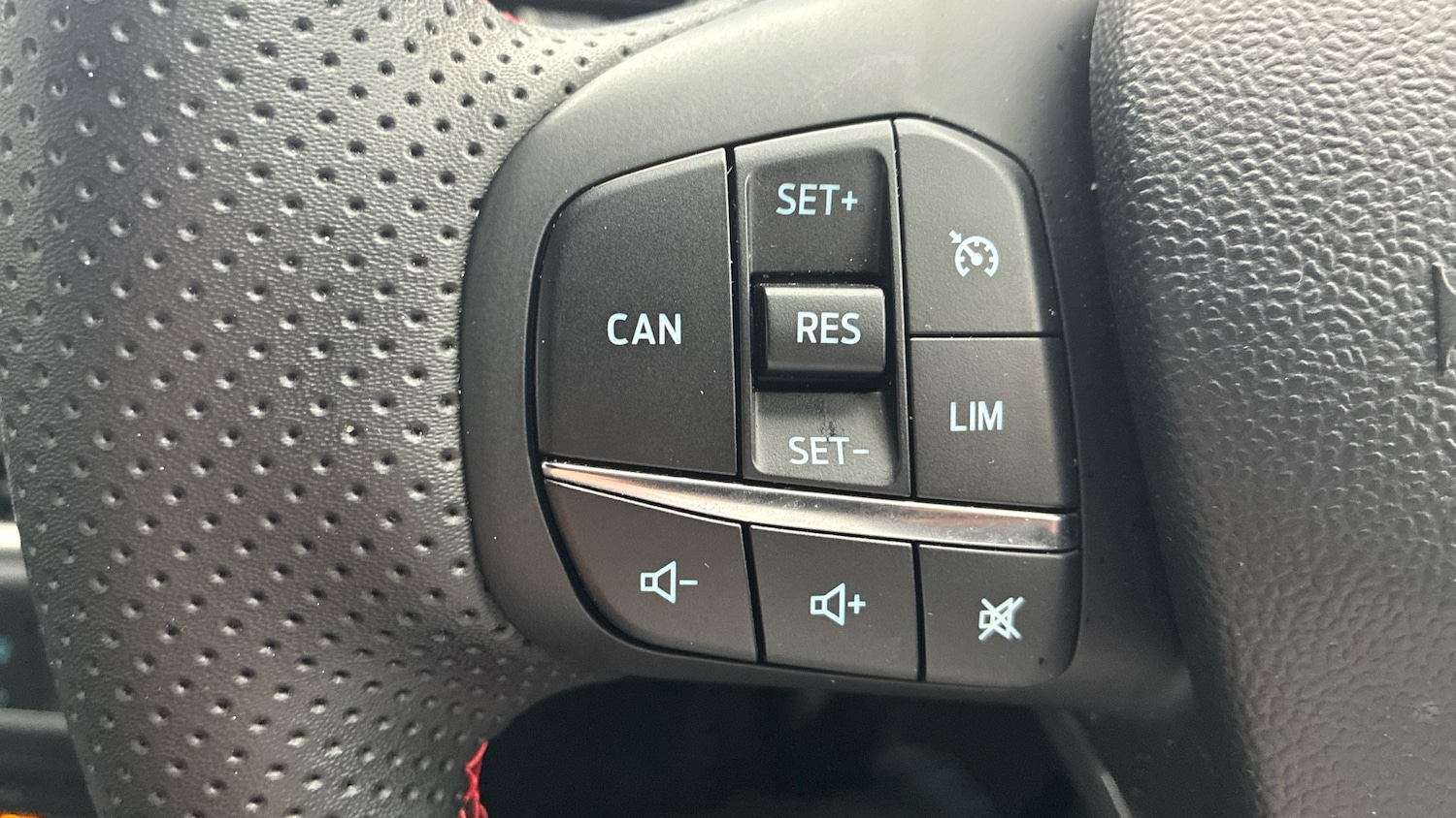 Used Ford Puma 2023 for sale - 77635424: Photo 27