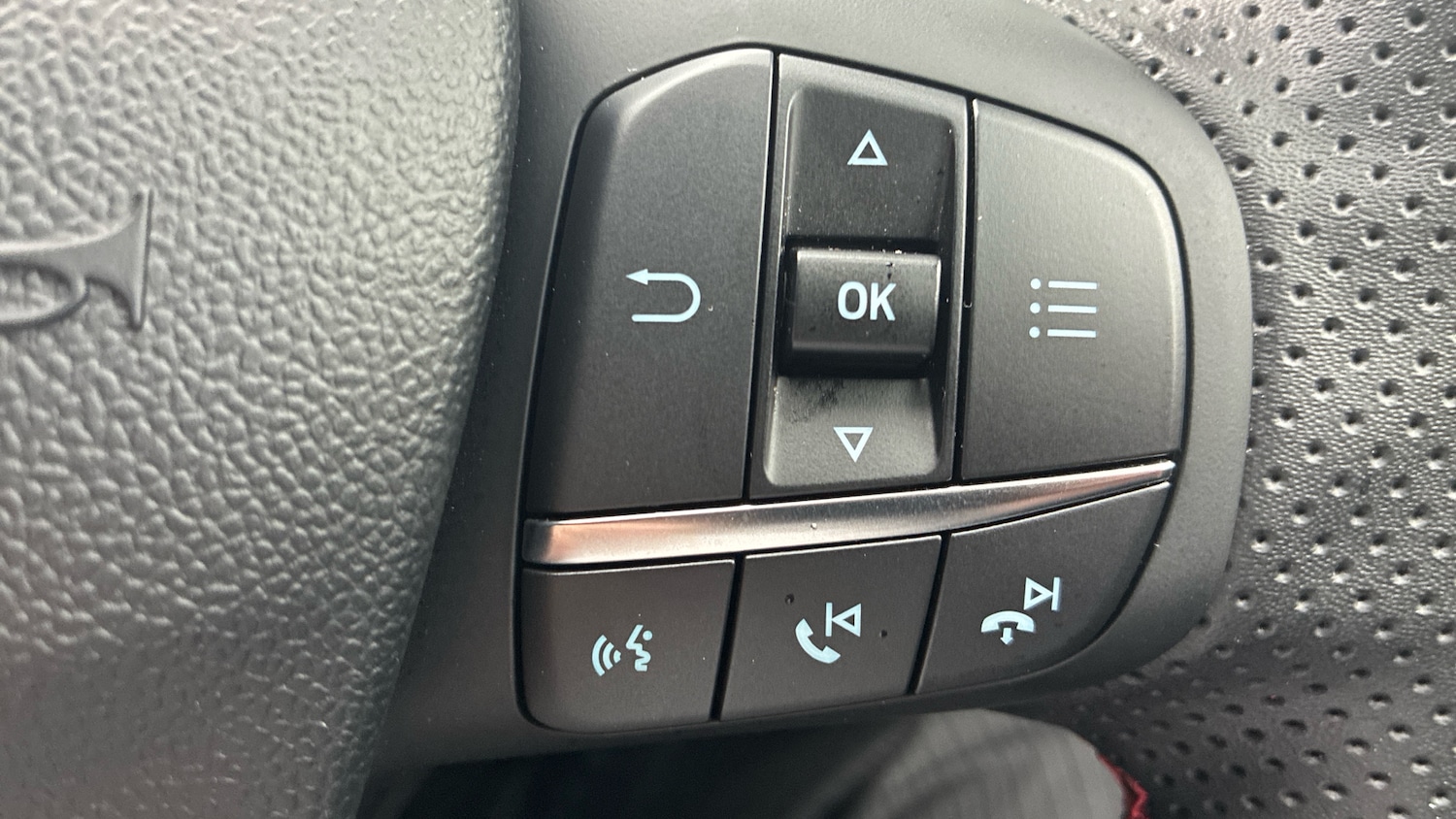 Used Ford Puma 2023 for sale - 77635424: Photo 28