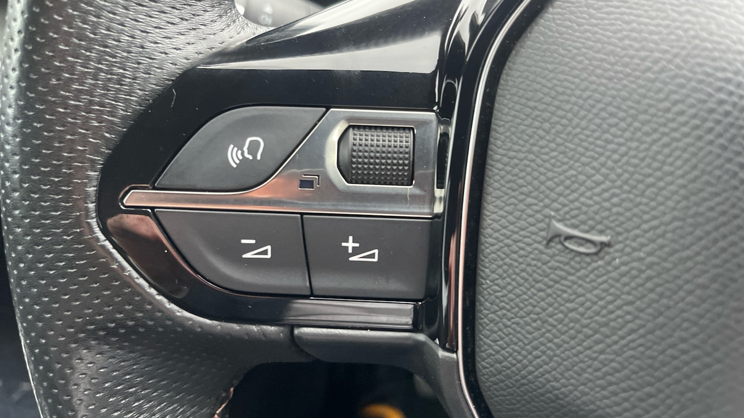 Used Peugeot 3008 2022 for sale - 77222892: Photo 38